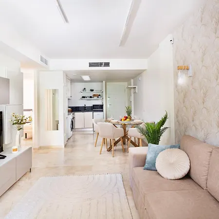 Cc8 V Med By Zanis Apartamento